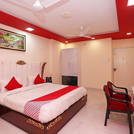 Oyo 23495 Hotel The Park Juhi Bari Buitenkant foto