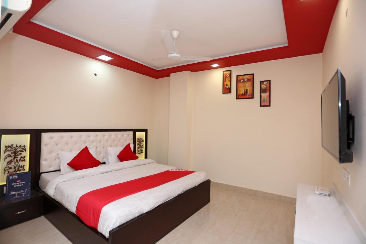 Oyo 23495 Hotel The Park Juhi Bari Buitenkant foto