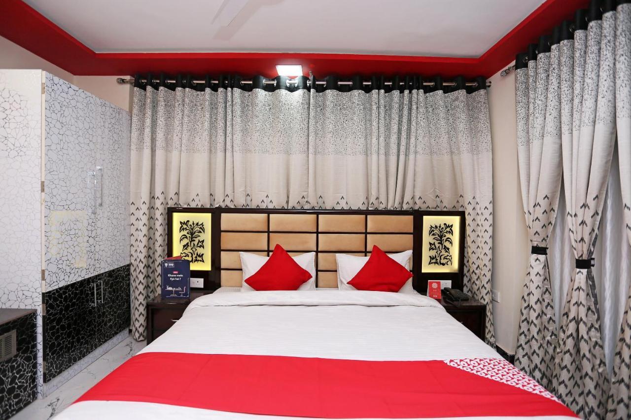 Oyo 23495 Hotel The Park Juhi Bari Buitenkant foto